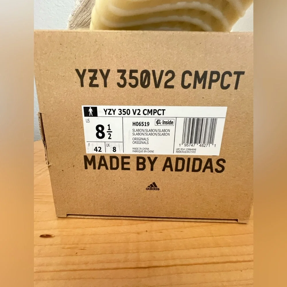 Yeezy 350 V2 CMPCT H06519 Slate Bone